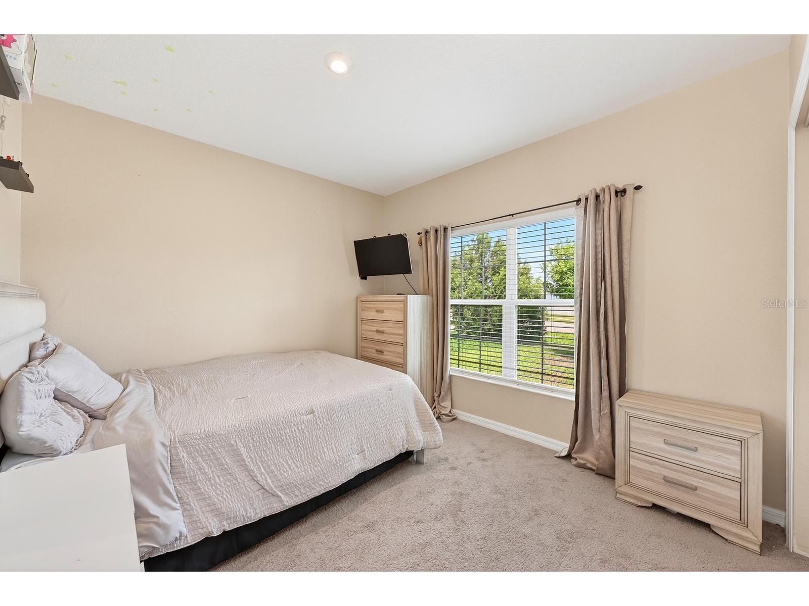 596 Meadow Bend Drive Davenport FL 33837 O6410598 image16