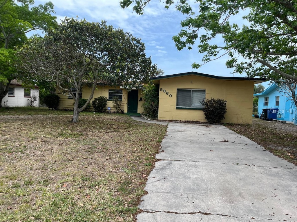 5960 12th Street S Saint Petersburg FL 33705 U8194548 image1