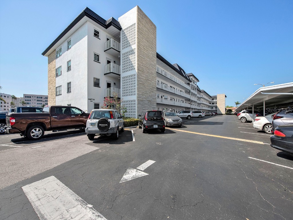 5960 30th Avenue S #407 Gulfport FL 33707 - BOCA CIEGA BAY U8193477 image1