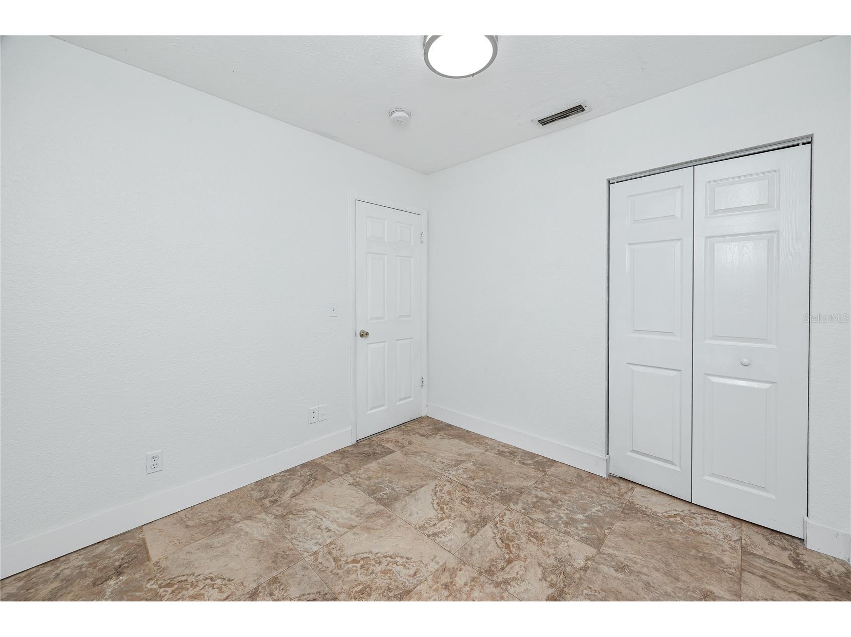 5960 89th Avenue N Pinellas Park FL 33782 TB8509003 image21