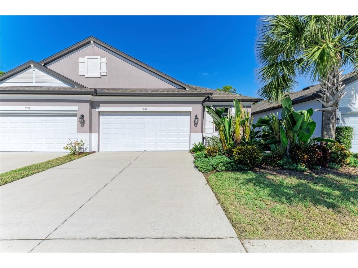 5961 Amberly Drive Bradenton FL 34208 A4673319 image1