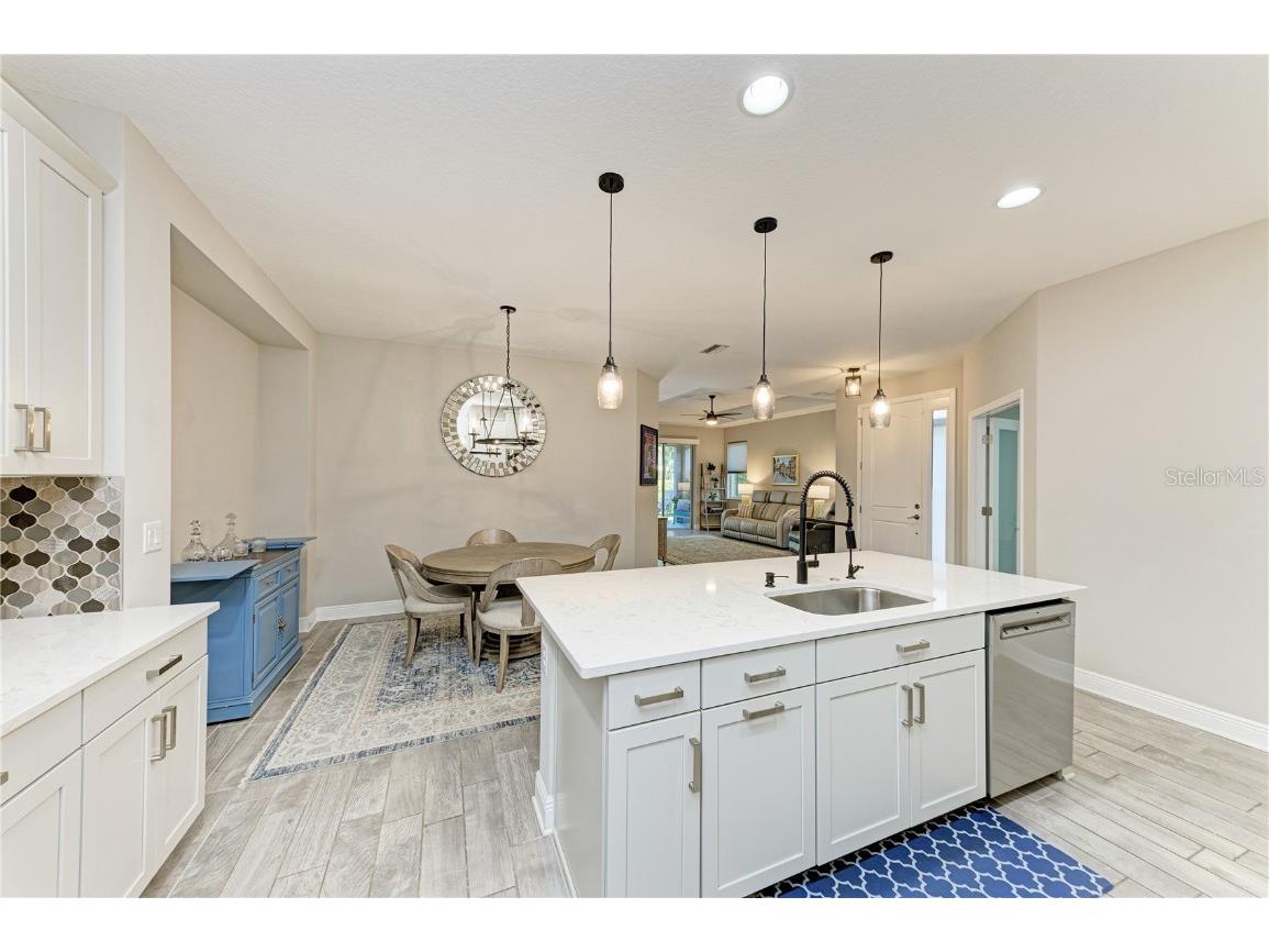 5961 Amberly Drive Bradenton FL 34208 A4673319 image3