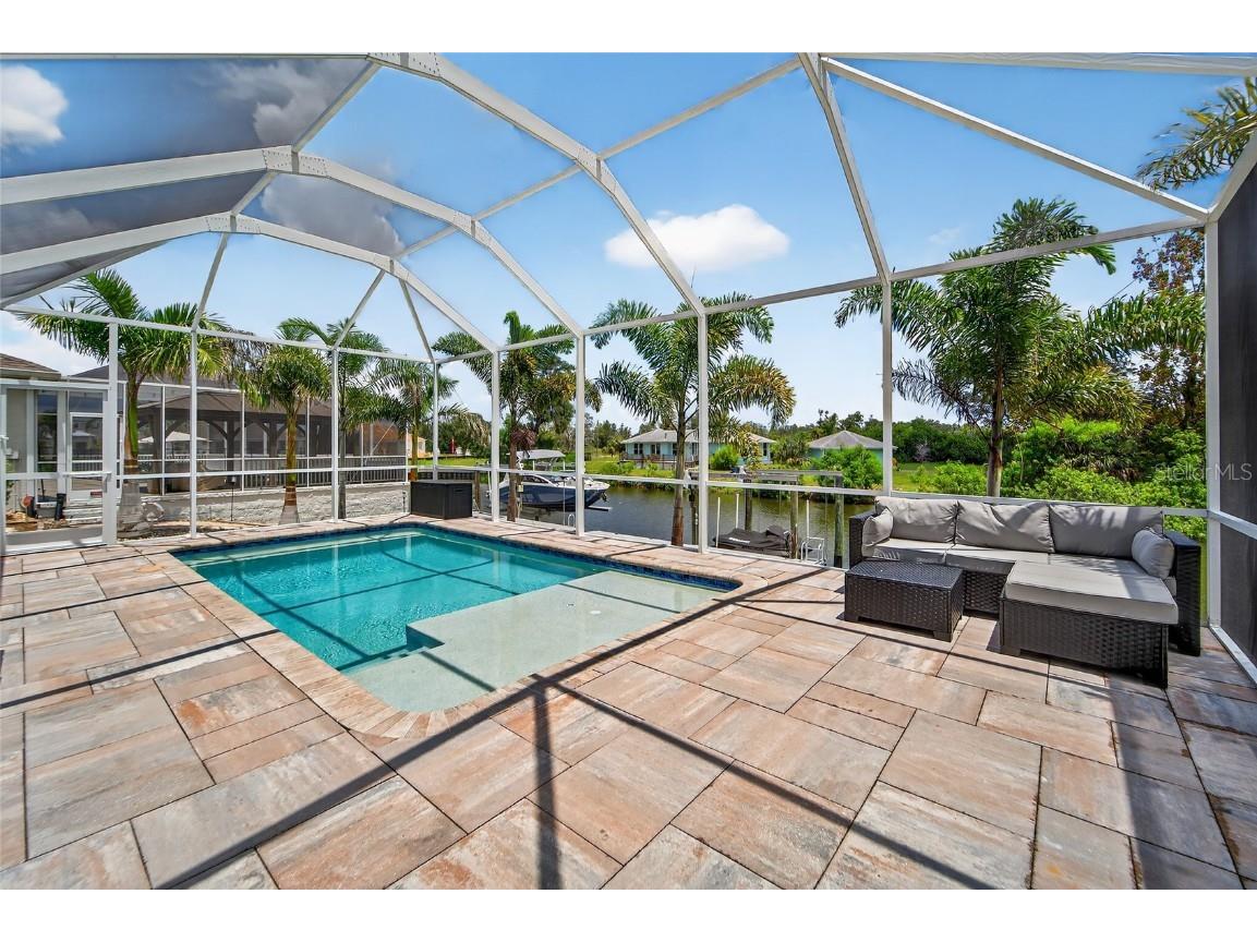 5961 Blakeney Loop Apollo Beach FL 33572 TB8415690 image19