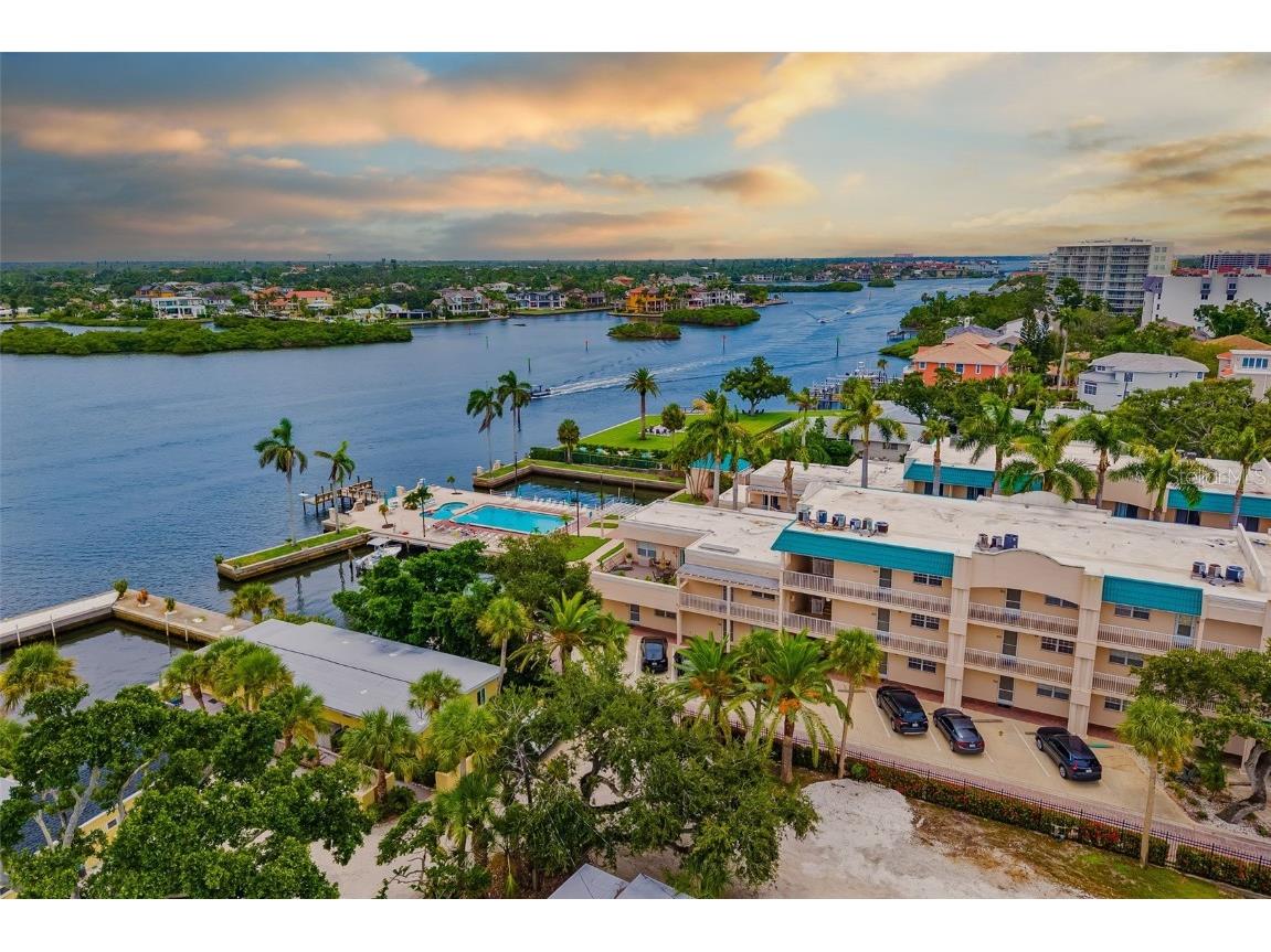 5961 Midnight Pass Road #319 Sarasota FL 34242 - LITTLE SARASOTA BAY & GULF A4659759 image1