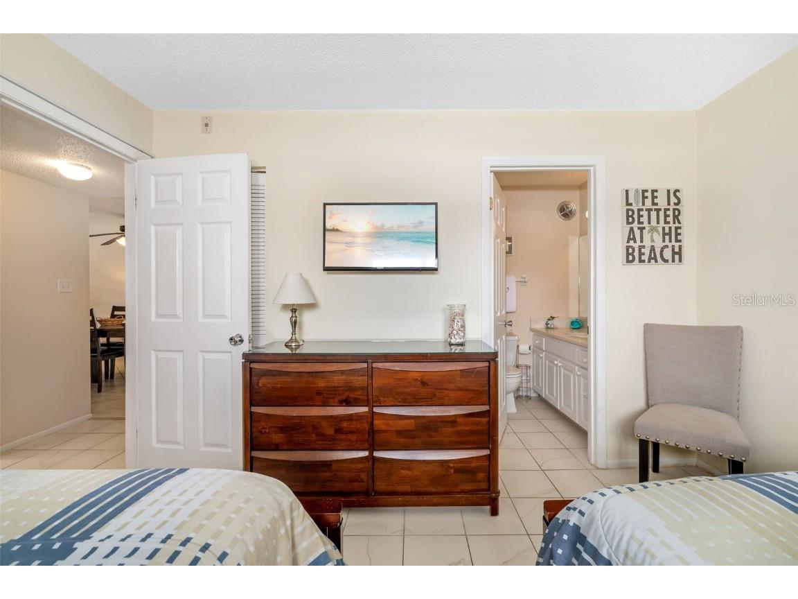 5961 Midnight Pass Road #319 Sarasota FL 34242 - LITTLE SARASOTA BAY & GULF A4659759 image17