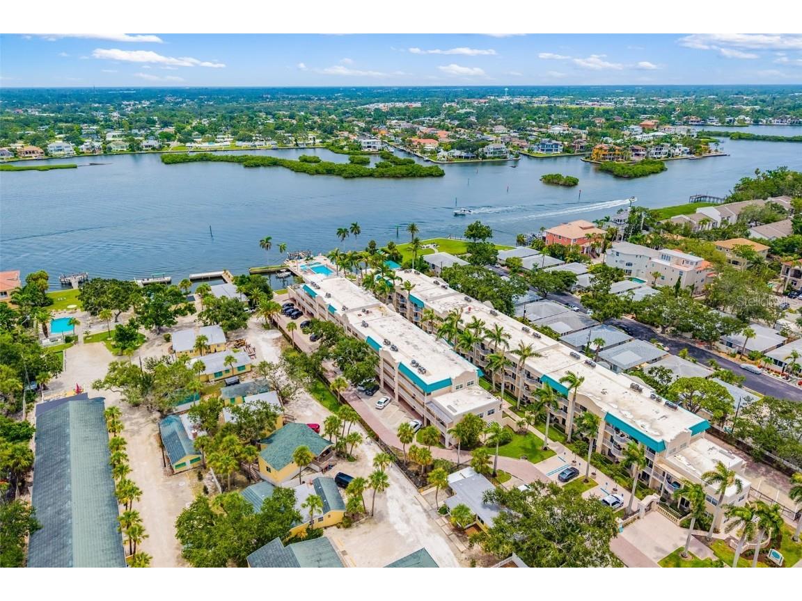 5961 Midnight Pass Road #319 Sarasota FL 34242 - LITTLE SARASOTA BAY & GULF A4659759 image33