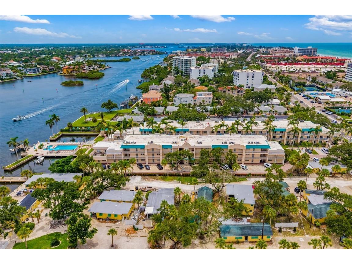 5961 Midnight Pass Road #319 Sarasota FL 34242 - LITTLE SARASOTA BAY & GULF A4659759 image34