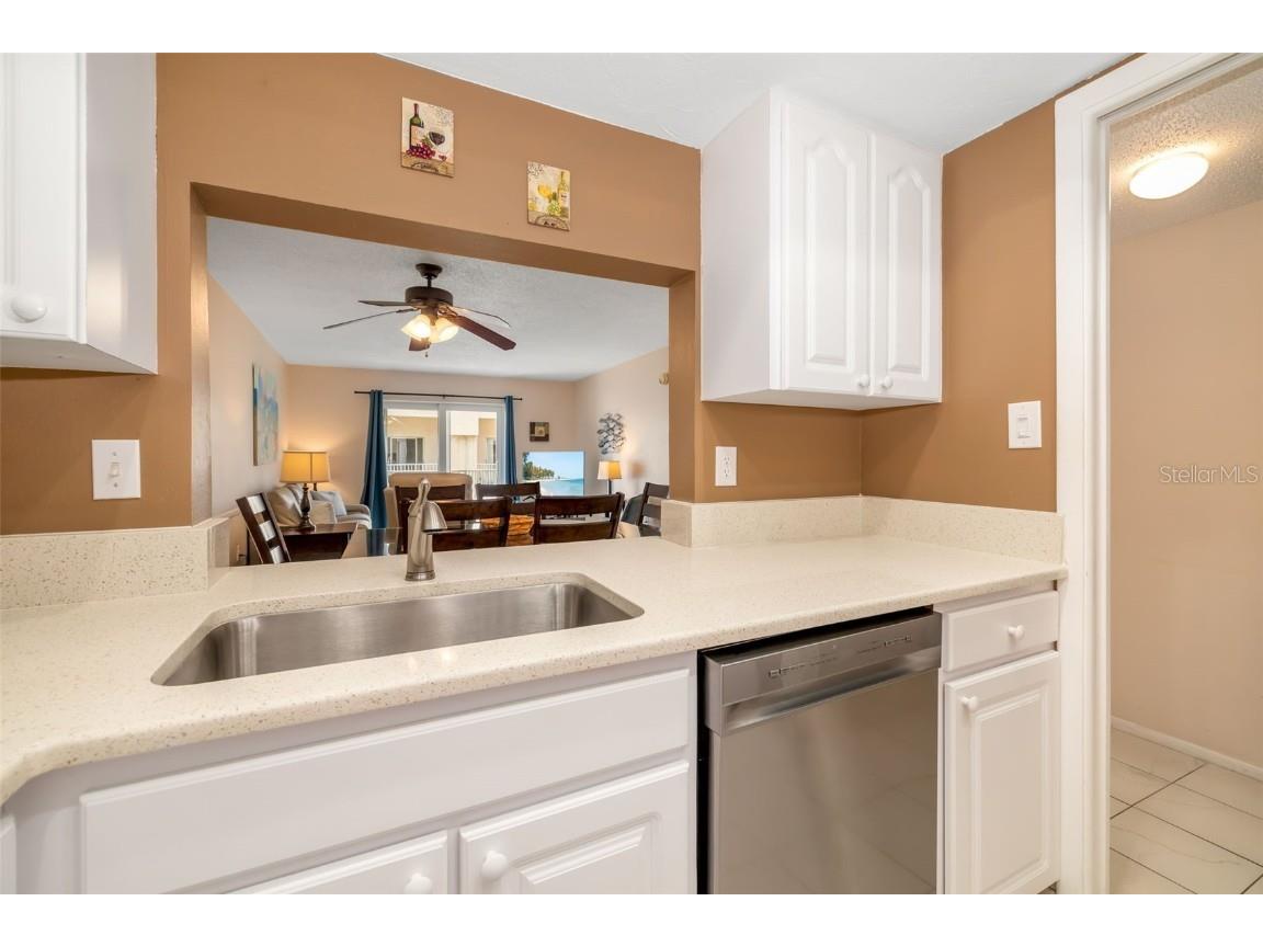 5961 Midnight Pass Road #319 Sarasota FL 34242 - LITTLE SARASOTA BAY & GULF A4659759 image7