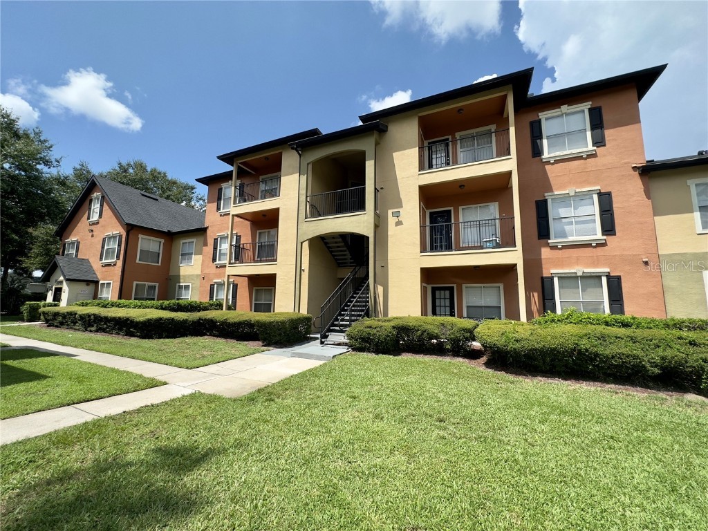 5961 Westgate Drive #2016 Orlando FL 32835 O6139198 image1
