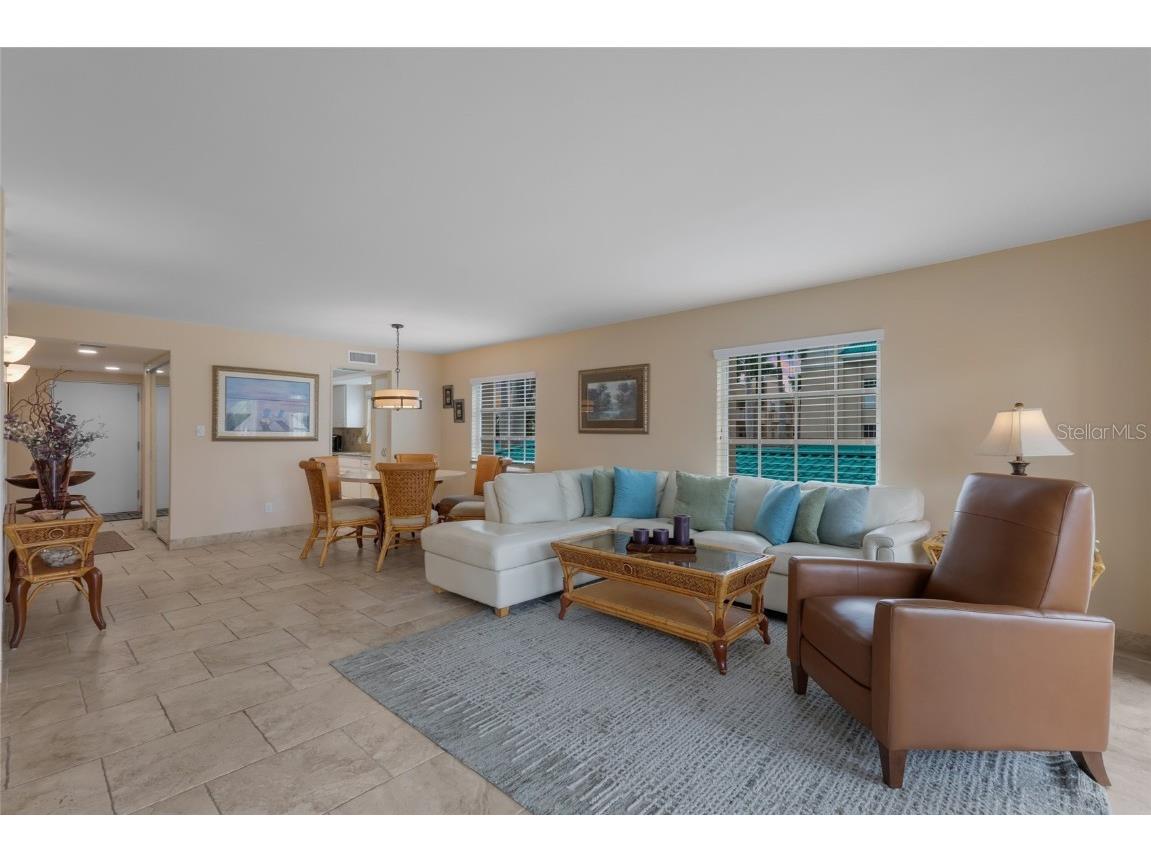 5962 Midnight Pass Road #129 Sarasota FL 34242 A4672593 image38