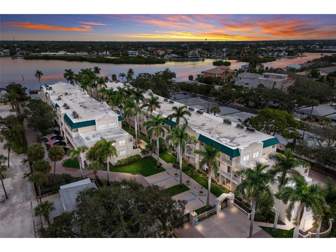 5962 Midnight Pass Road #129 Sarasota FL 34242 A4672593 image47