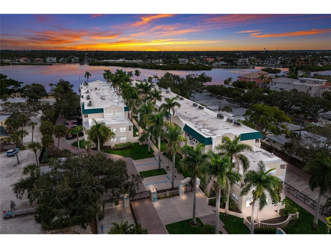 5962 Midnight Pass Road #129 Sarasota FL 34242 A4672593 image48