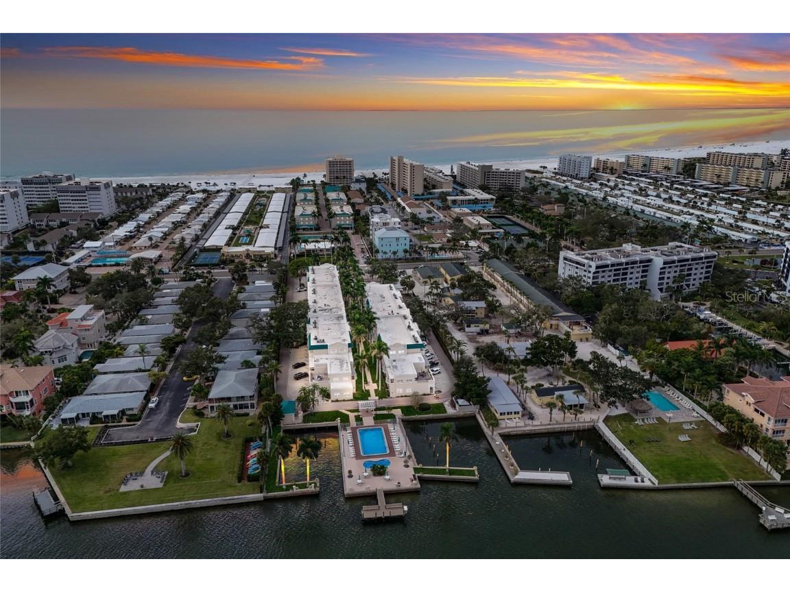 5962 Midnight Pass Road #129 Sarasota FL 34242 A4672593 image50