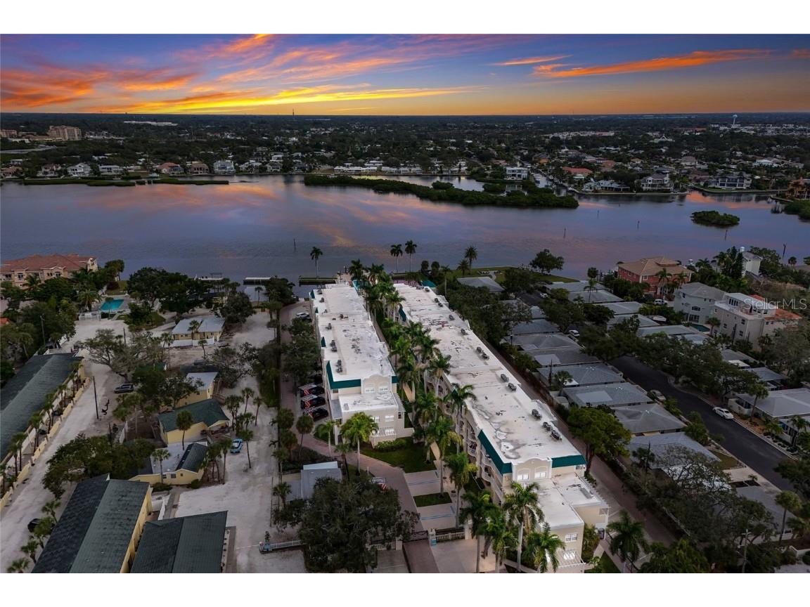 5962 Midnight Pass Road #129 Sarasota FL 34242 A4672593 image52