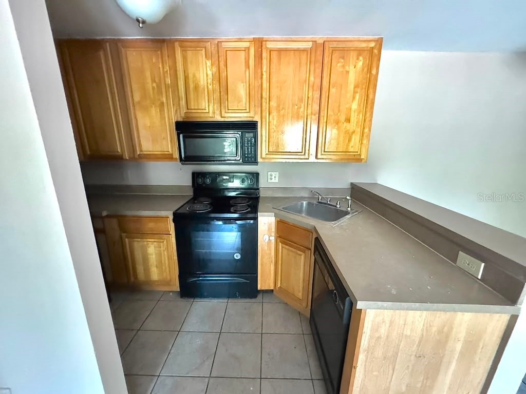 5962 Westgate Drive #204 Orlando FL 32835 O6417717 image12