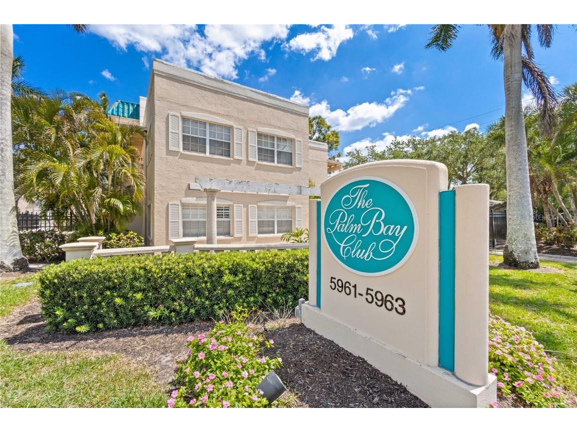 5963 Midnight Pass Road #331 Sarasota FL 34242 - GULF OF MEXICO/INTRACOASTAL A4566084 image1