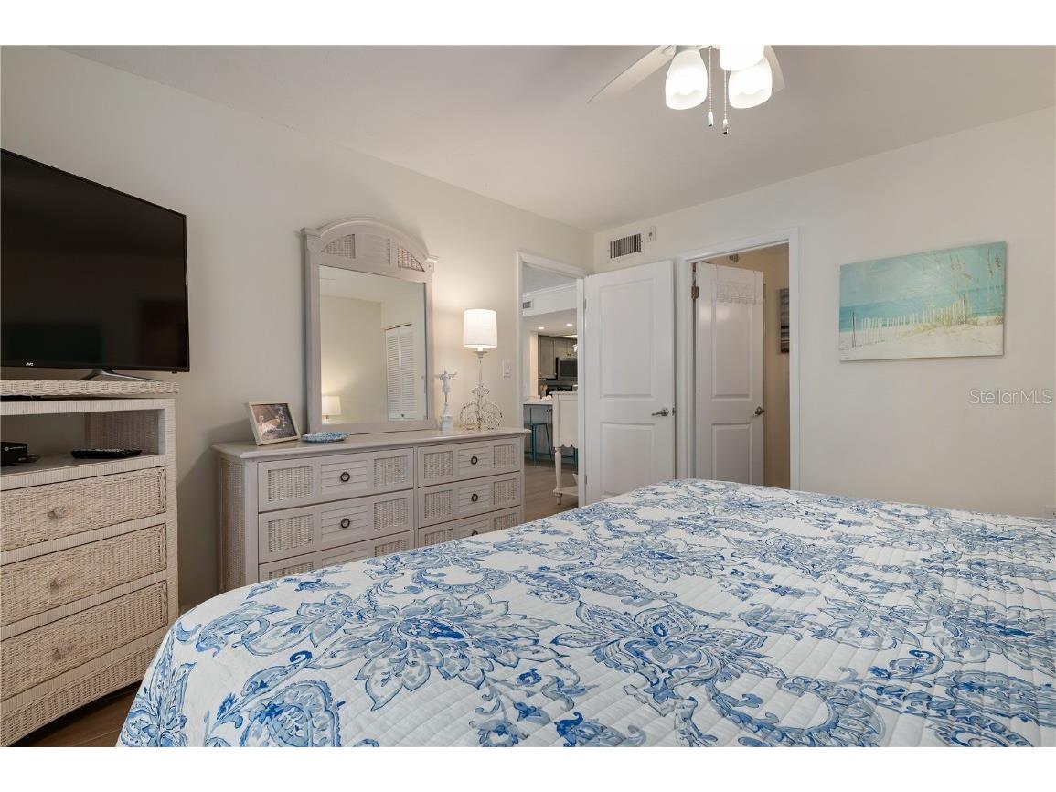 5963 Midnight Pass Road #332 Sarasota FL 34242 - INTRACOASTAL/GULF OF MEXICO A4659595 image19