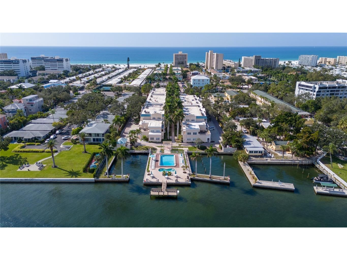 5963 Midnight Pass Road #359 Sarasota FL 34242 A4592139 image1