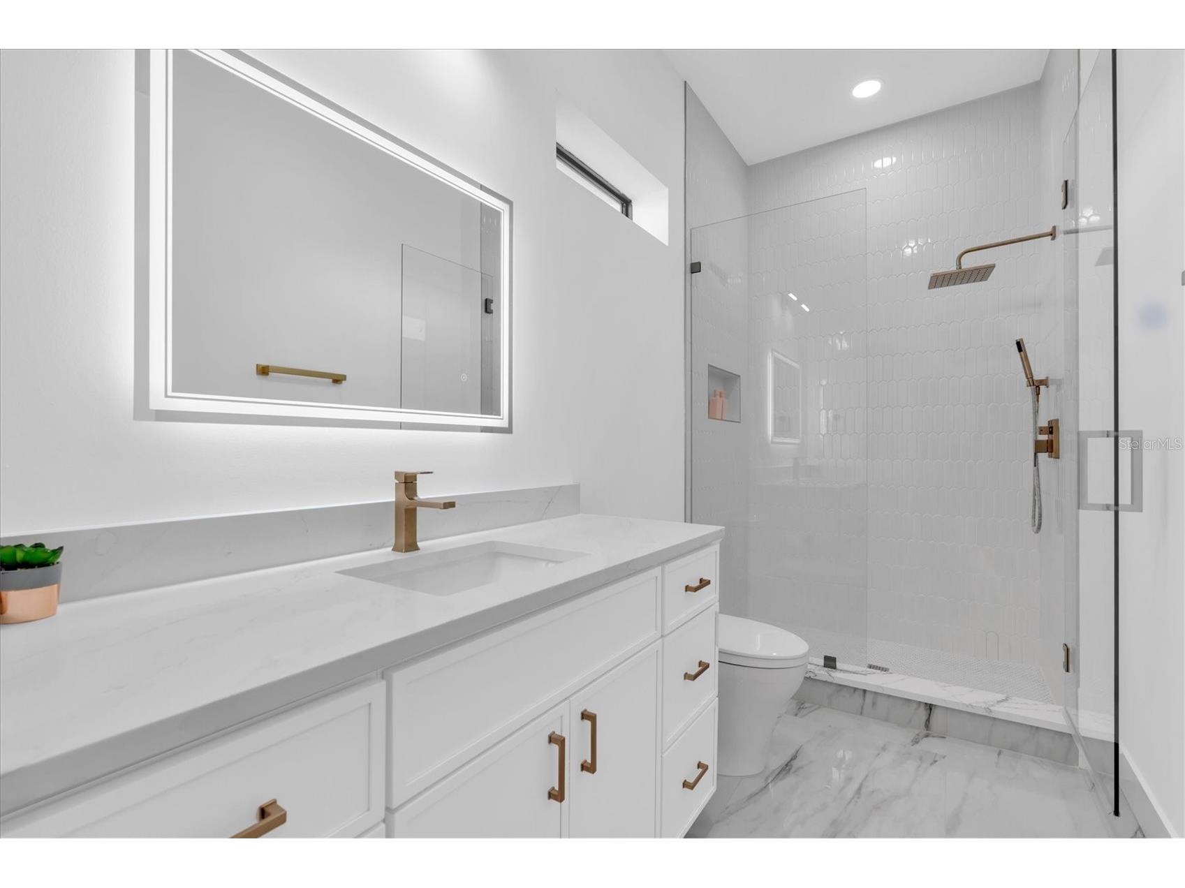 5964 Bayview Circle S Gulfport FL 33707 TB8440527 image27