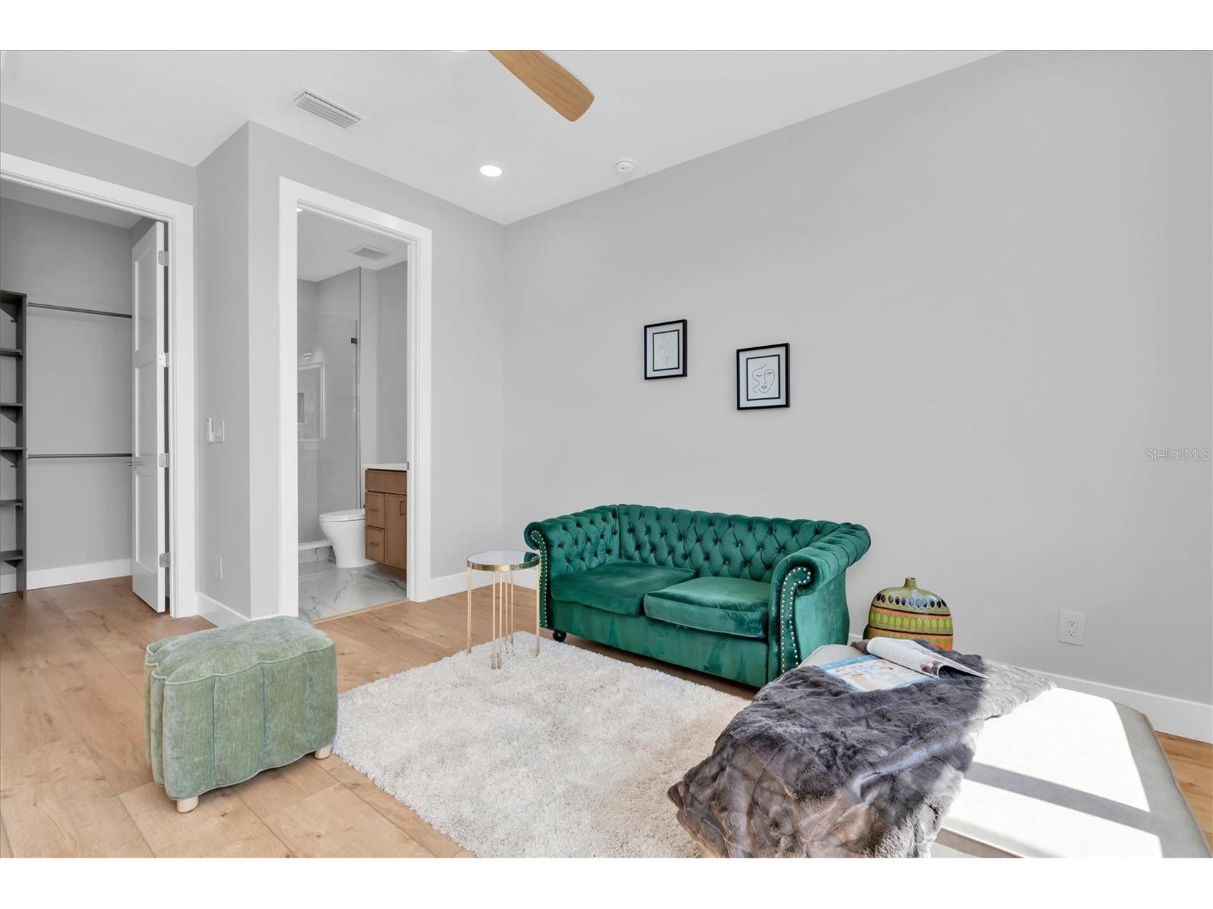 5964 Bayview Circle S Gulfport FL 33707 TB8440527 image36