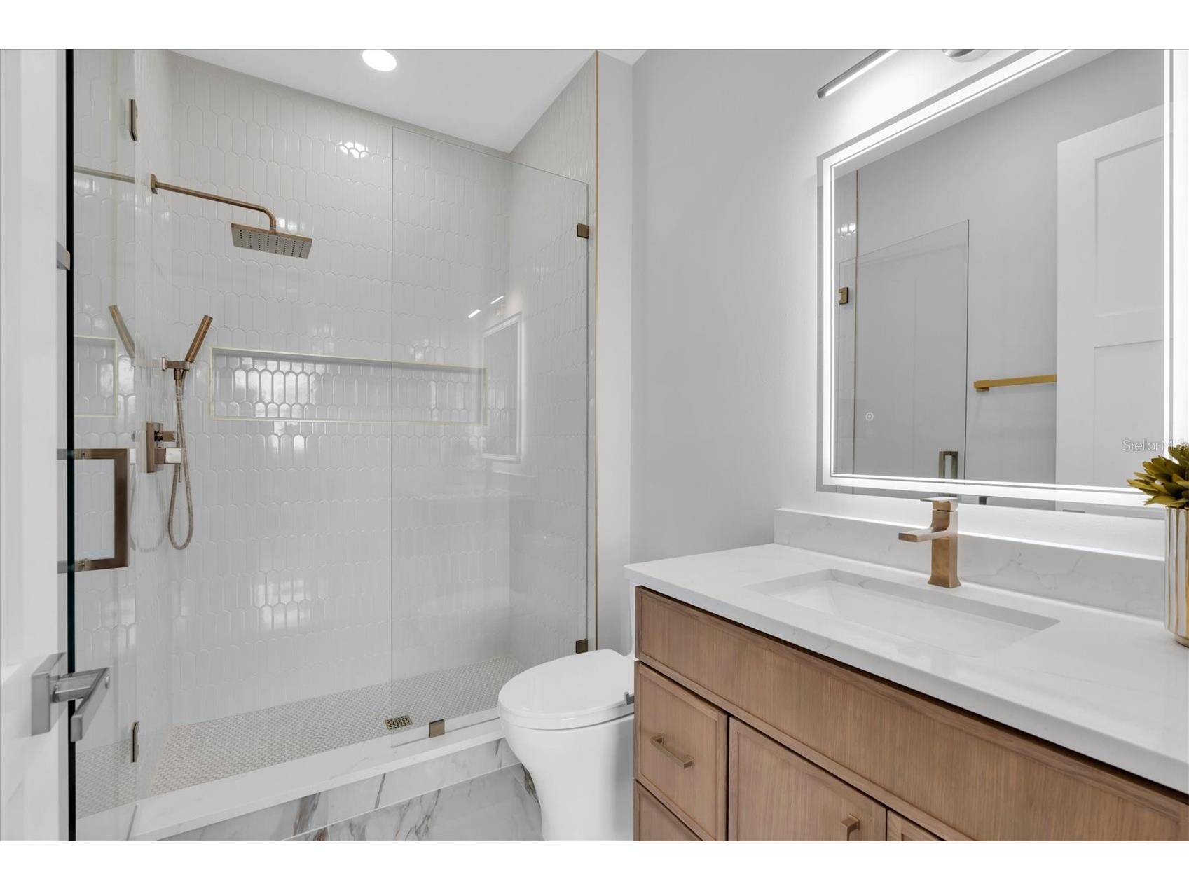 5964 Bayview Circle S Gulfport FL 33707 TB8440527 image39