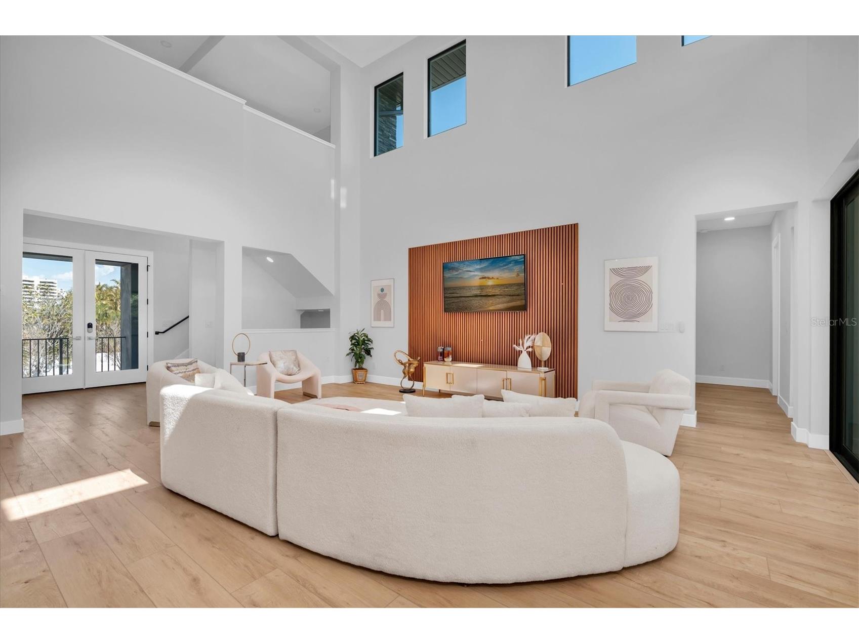 5964 Bayview Circle S Gulfport FL 33707 TB8440527 image6