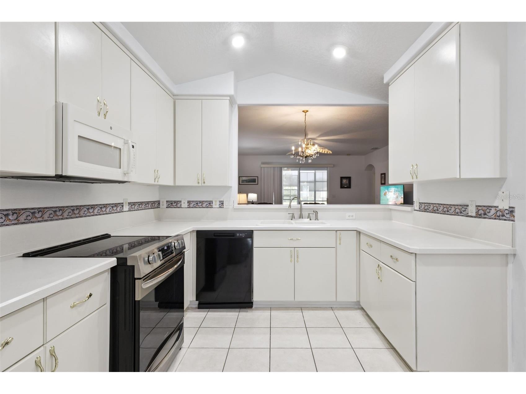 5964 Brittania Boulevard Tavares FL 32778 - LITTLE LAKE HARRIS G5107482 image19