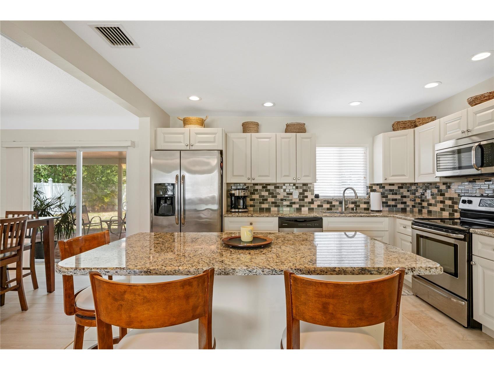 5965 15th Street N Saint Petersburg FL 33703 TB8503717 image13