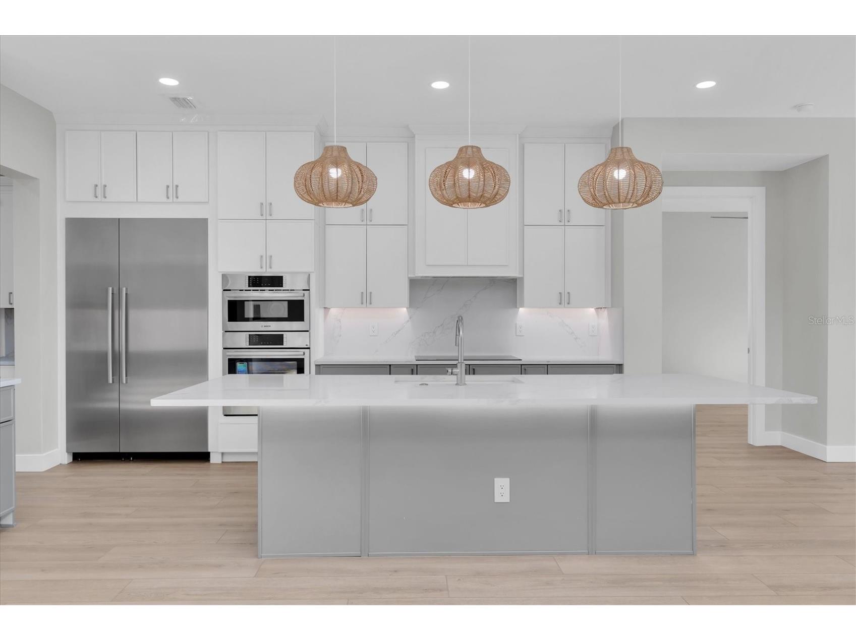 5966 Bayview Circle S Gulfport FL 33707 TB8440541 image17