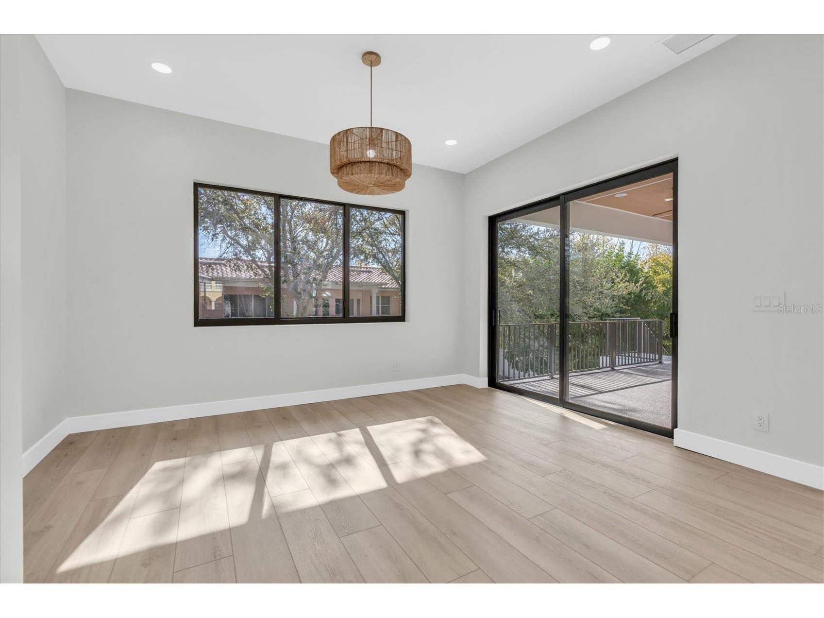 5966 Bayview Circle S Gulfport FL 33707 TB8440541 image24