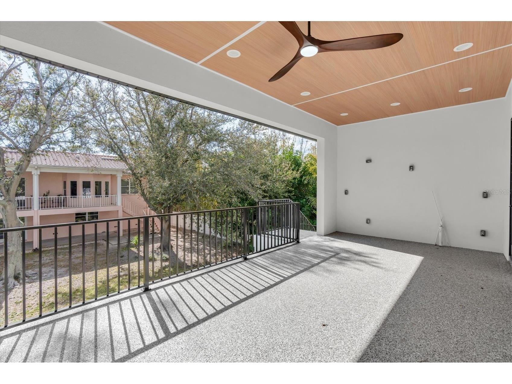 5966 Bayview Circle S Gulfport FL 33707 TB8440541 image48