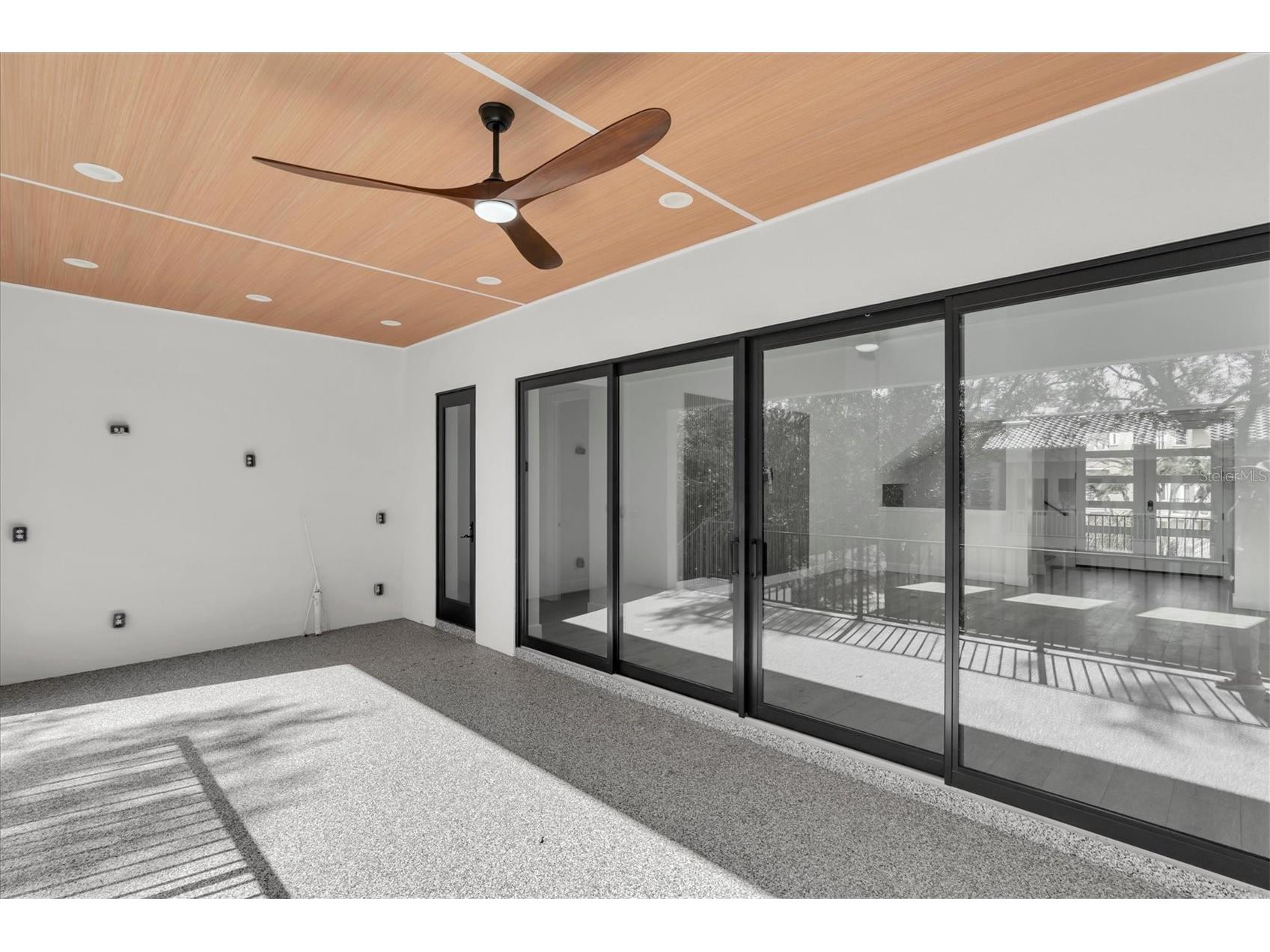 5966 Bayview Circle S Gulfport FL 33707 TB8440541 image49