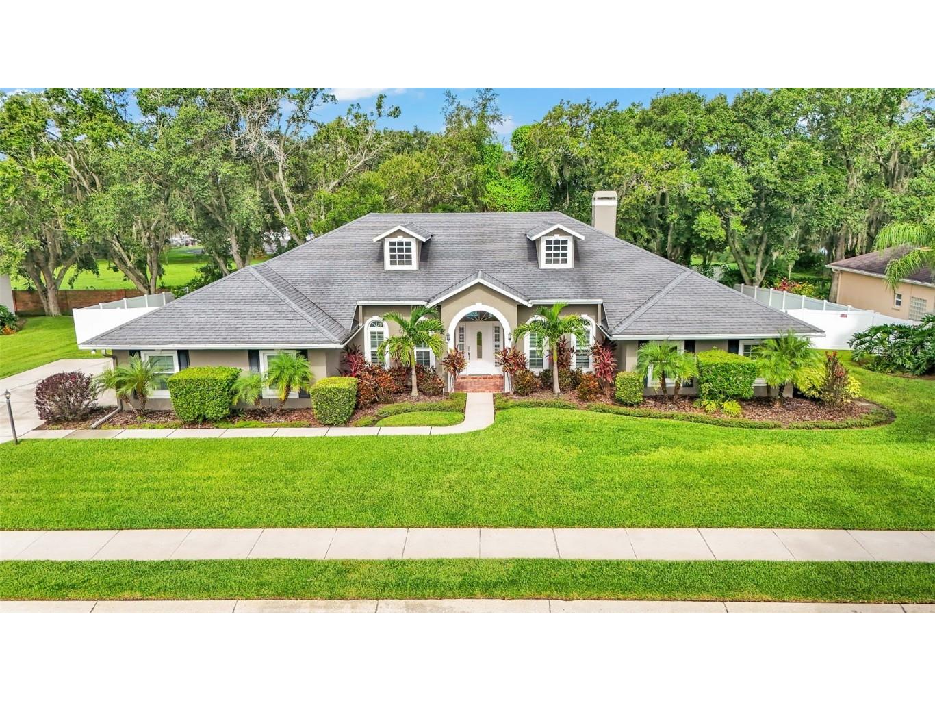 5966 Lake Victoria Dr Lakeland FL 33813 L4945979 image1