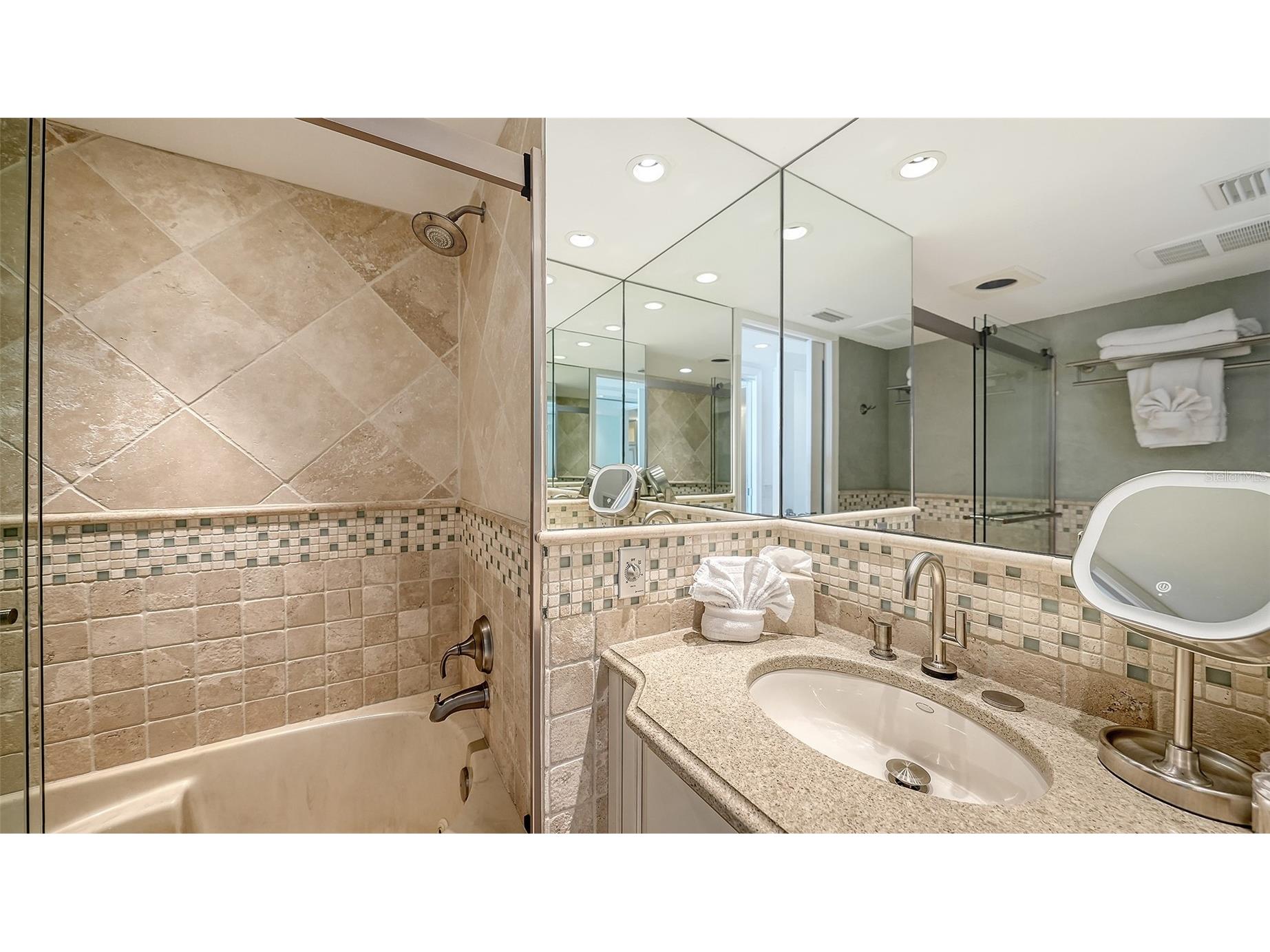 5966 Midnight Pass Road #G-67 Sarasota FL 34242 - GULF OF MEXICO/CRESCENT BEACH A4692674 image24