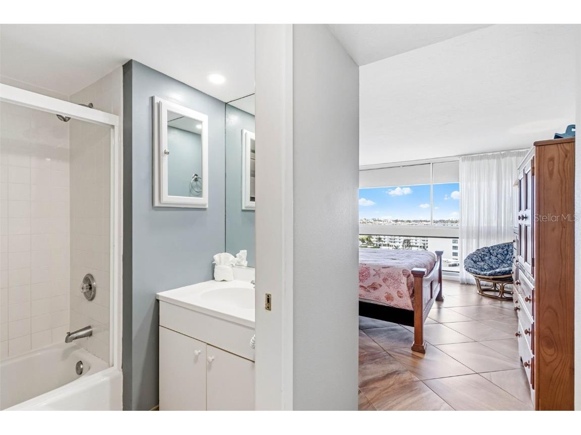 5966 Midnight Pass Road #G113 Sarasota FL 34242 - GULF OF AMERICA A4673331 image26