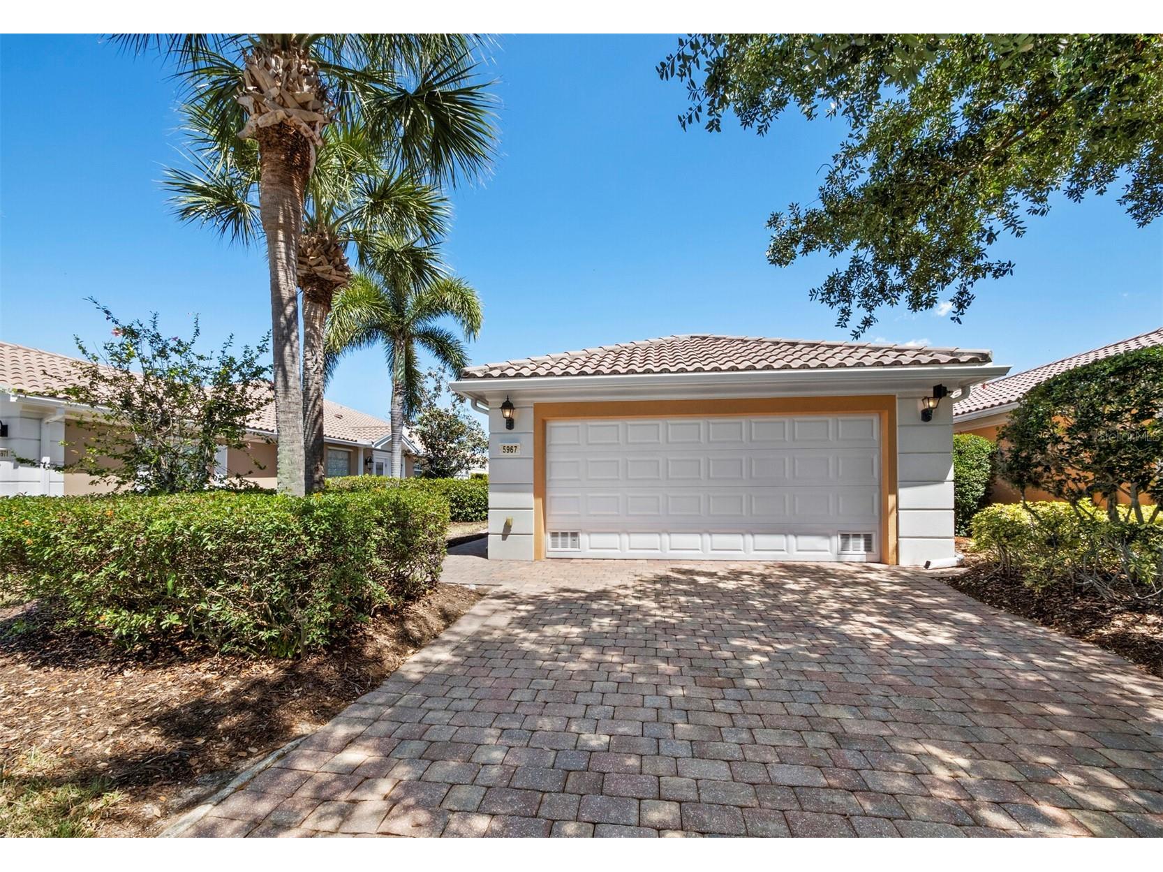 5967 Benevento Drive Sarasota FL 34238 A4691670 image1