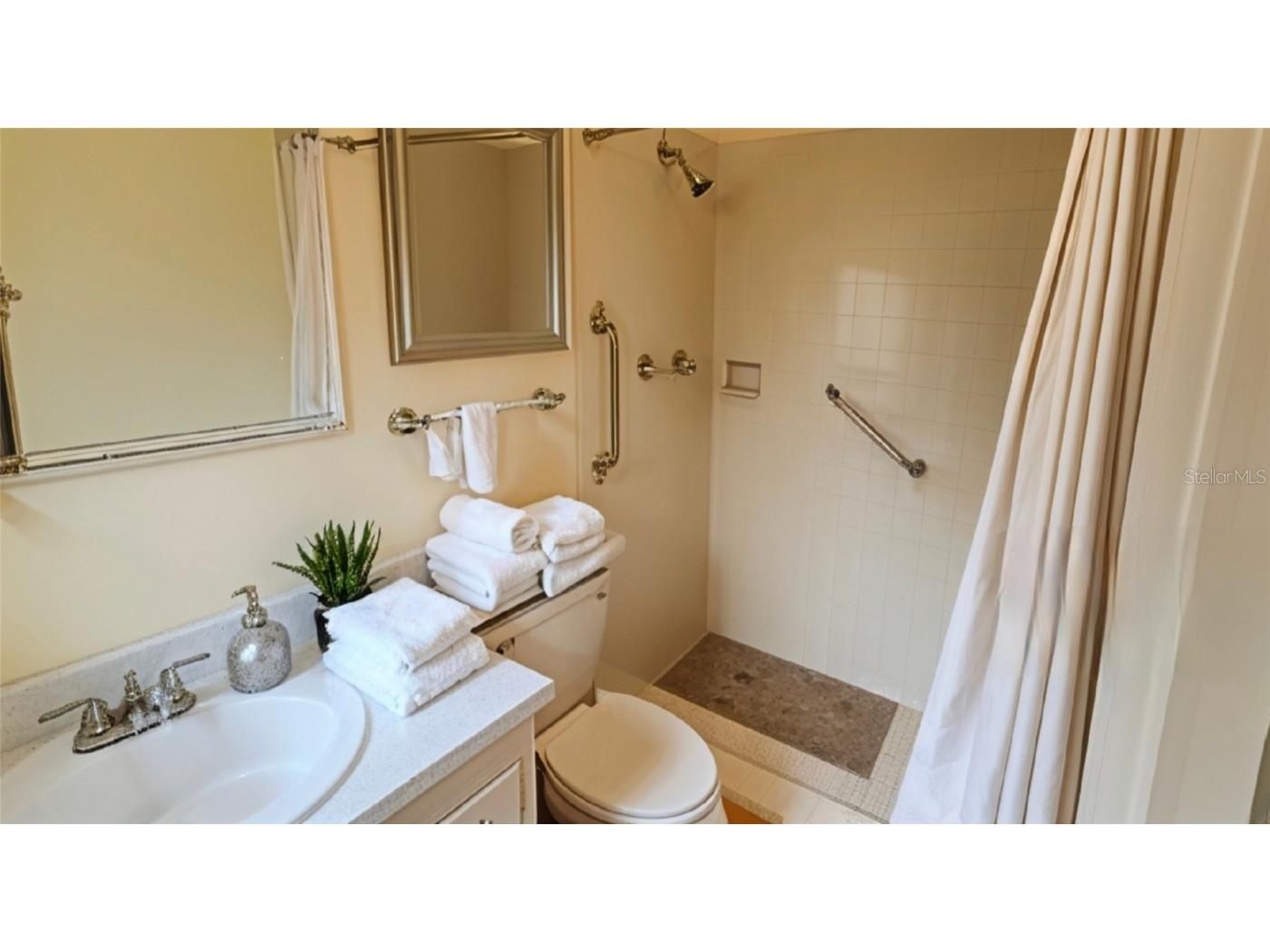 5967 Terrace Park Drive N #101 Saint Petersburg FL 33709 TB8383045 image17