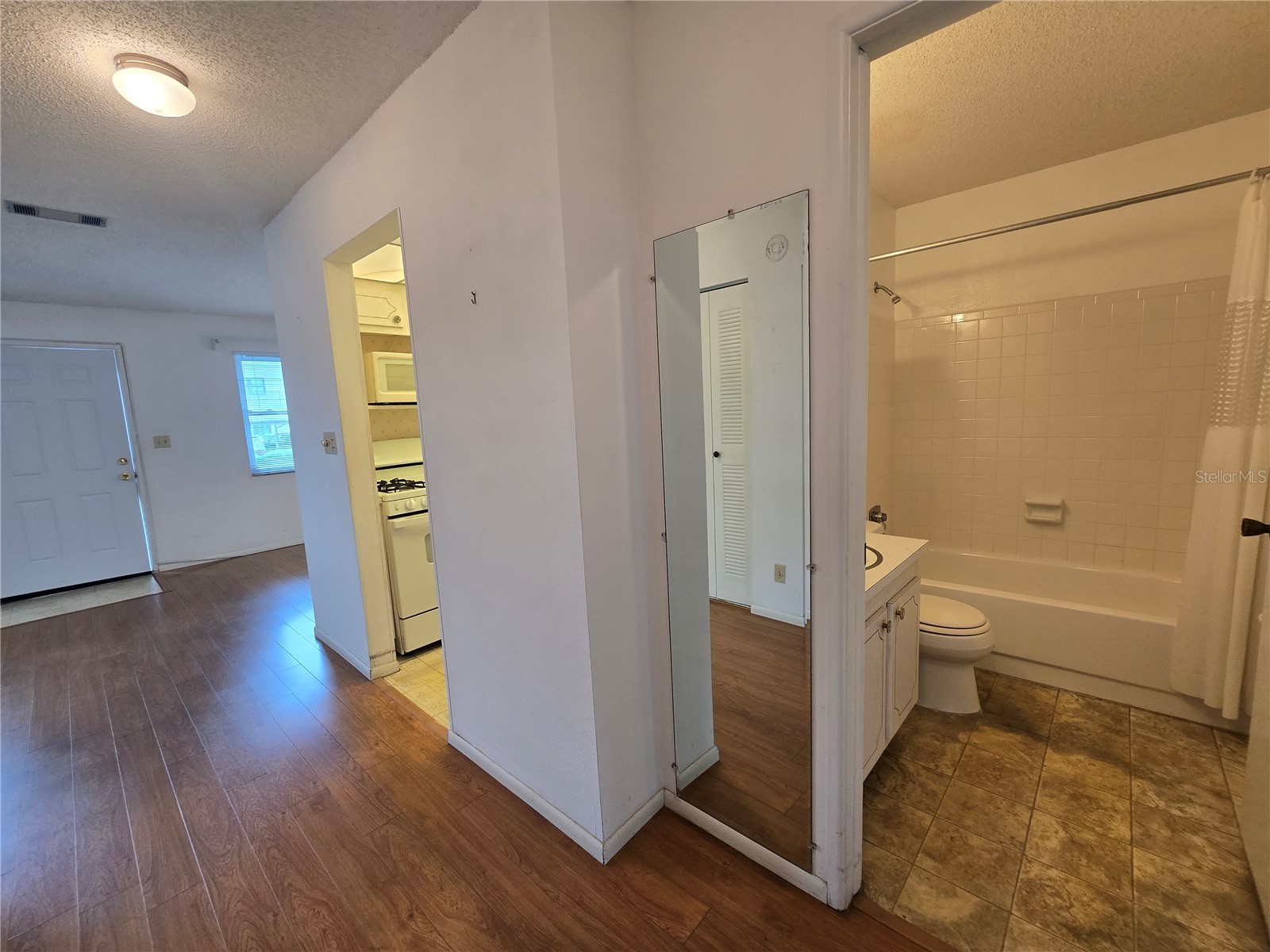 5967 Terrace Park Drive N #103 Saint Petersburg FL 33709 TB8513356 image16