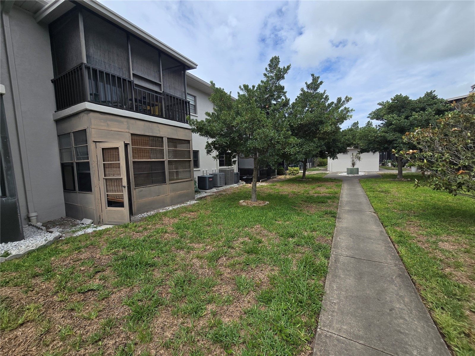 5967 Terrace Park Drive N #103 Saint Petersburg FL 33709 TB8513356 image40