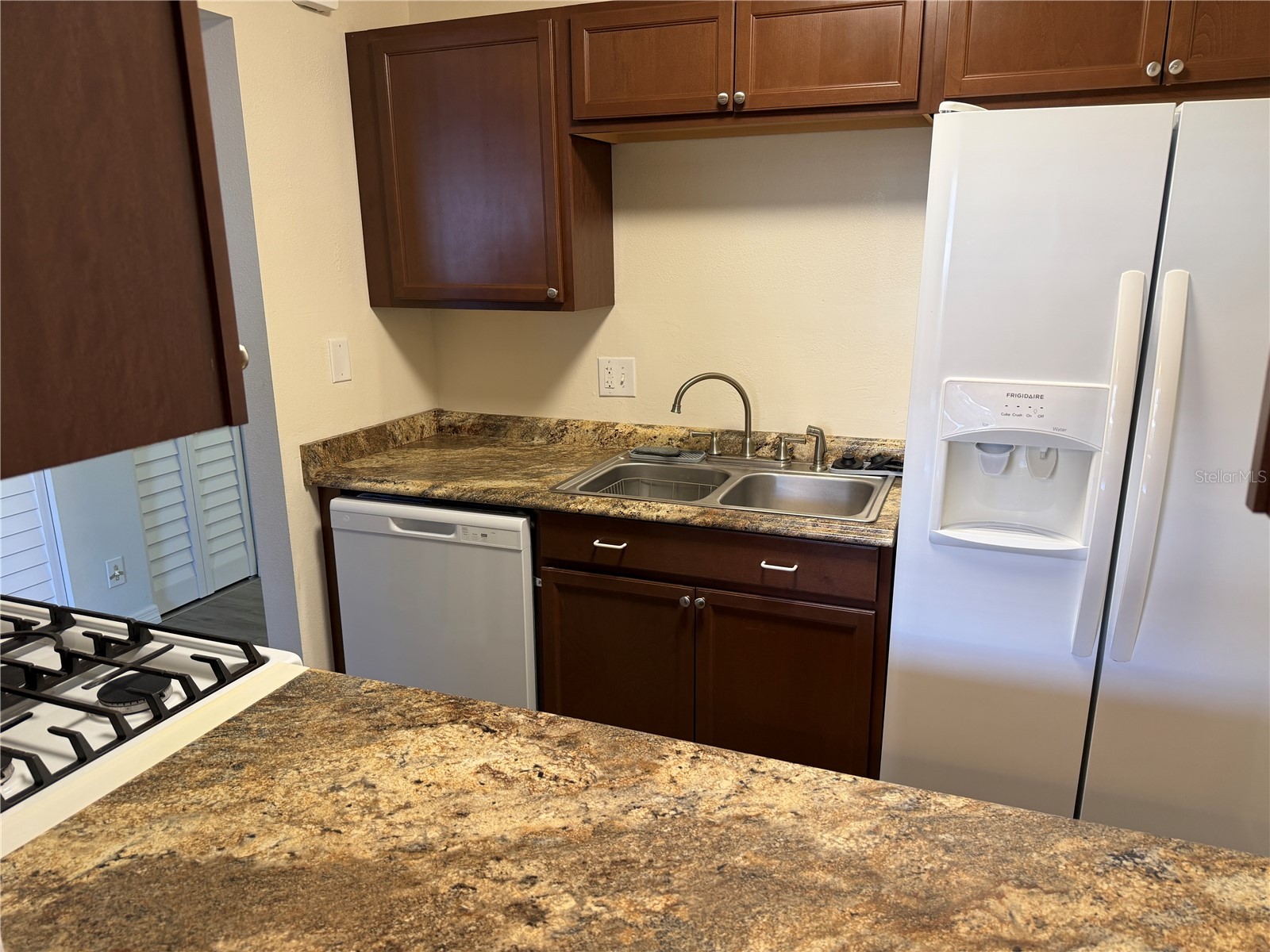 5967 Terrace Park Drive N #104 Saint Petersburg FL 33709 TB8498901 image37