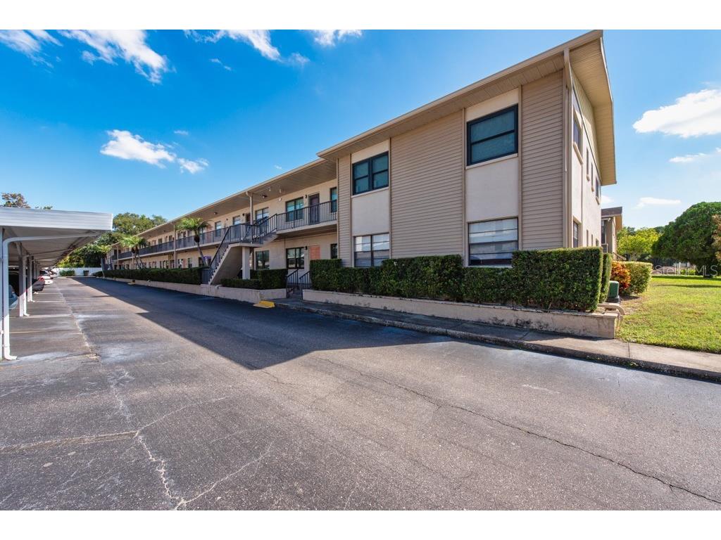 5967 Terrace Park Drive N #107 Saint Petersburg FL 33709 TB8441122 image1