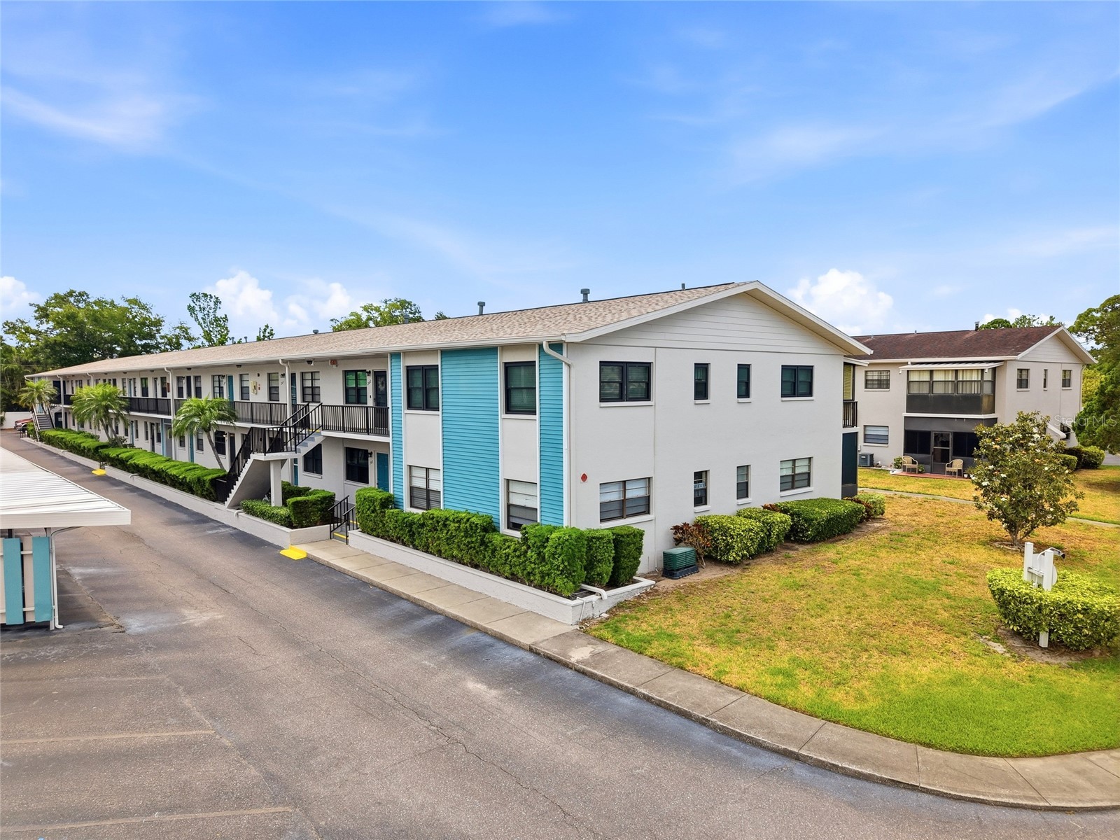 5967 Terrace Park Drive N #201 Saint Petersburg FL 33709 TB8506558 image2