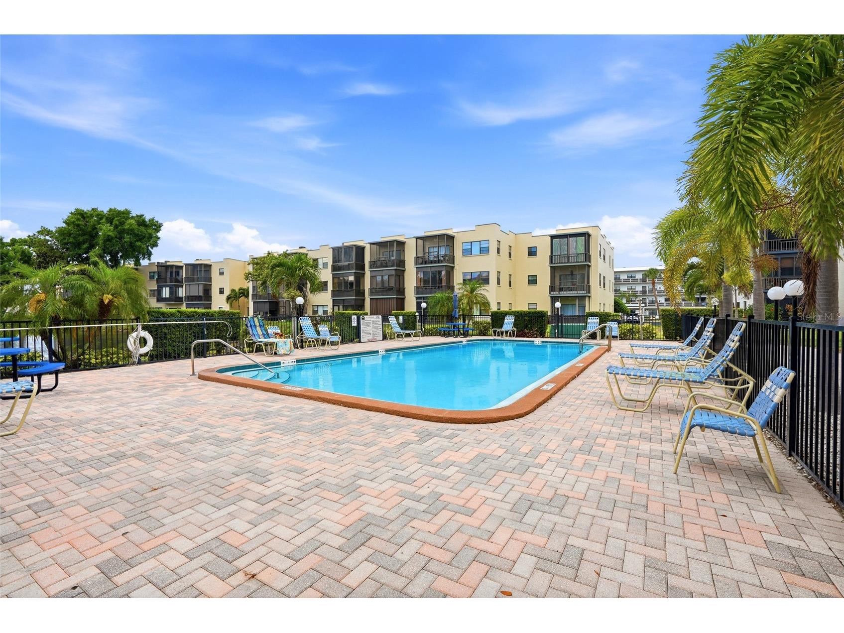 5967 Terrace Park Drive N #201 Saint Petersburg FL 33709 TB8506558 image40