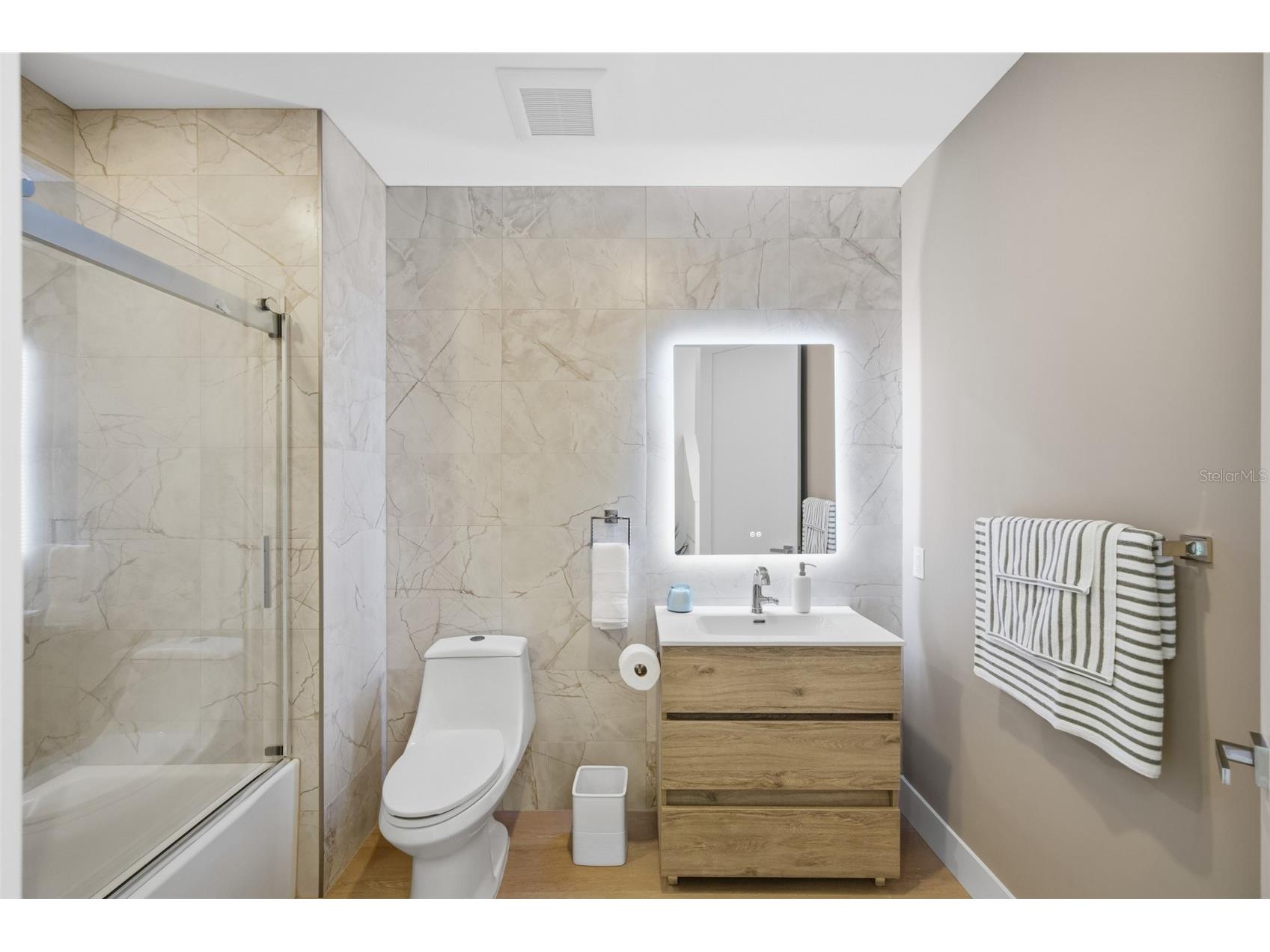 5968 Aqua Reserve Boulevard New Port Richey FL 34652 TB8485261 image23