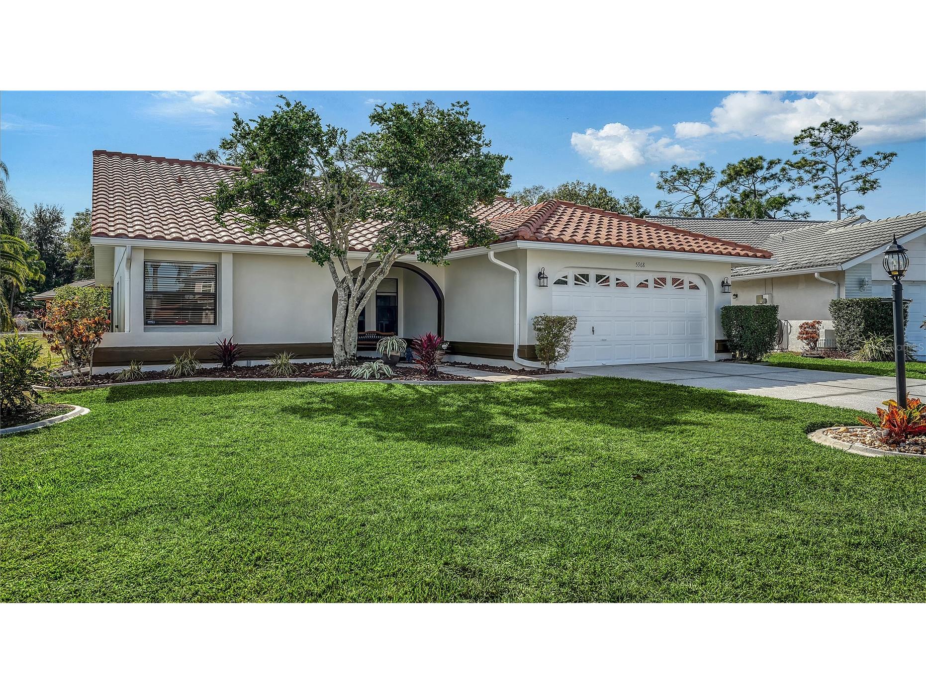 5968 Rachele Drive Sarasota FL 34243 A4675765 image2