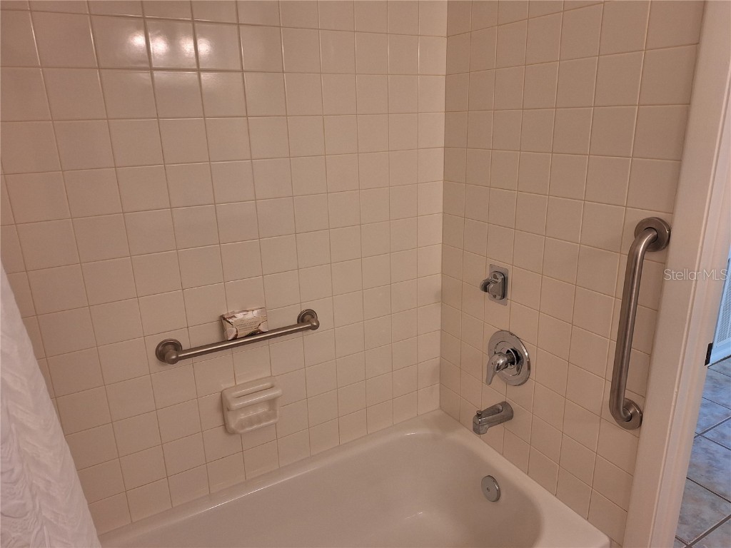 5969 Terrace Park Dr Drive N #203 Saint Petersburg FL 33709 TB8462232 image13