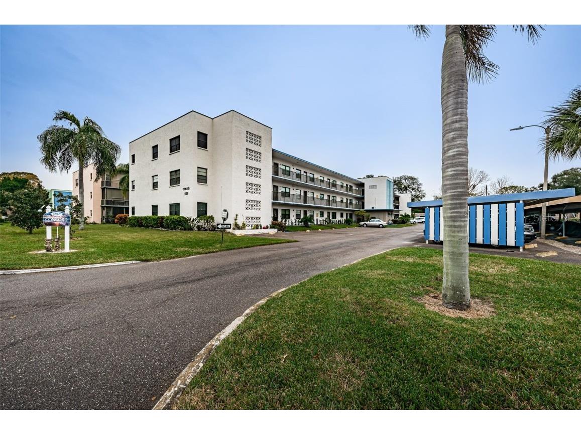 5969 Terrace Park Drive N #207 Saint Petersburg FL 33709 U8229128 image1