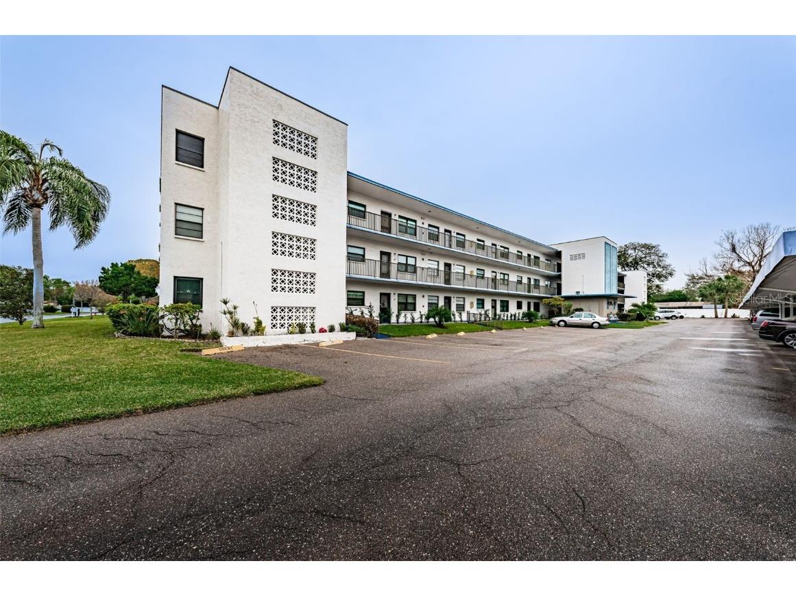 5969 Terrace Park Drive N #304 Saint Petersburg FL 33709 TB8431157 image1