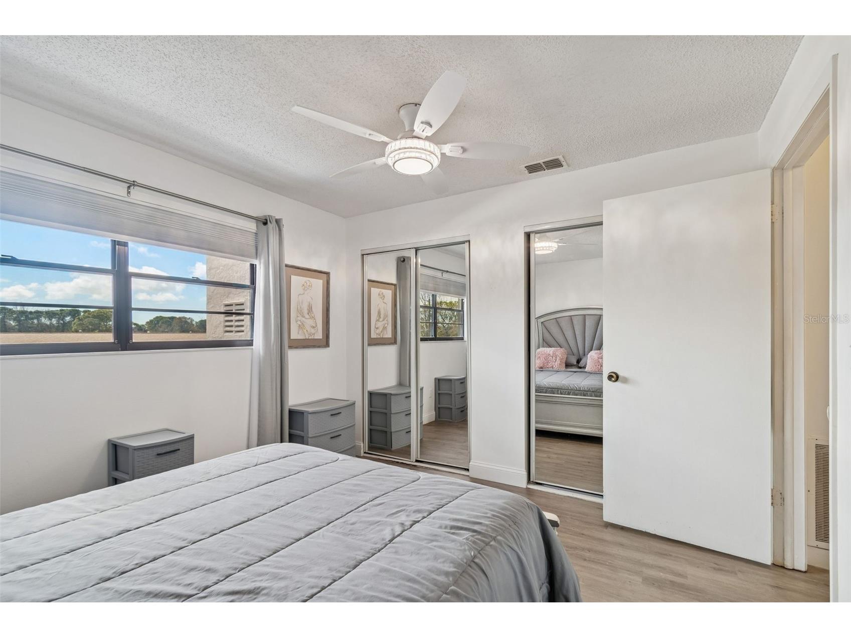 5969 Terrace Park Drive N #307 Saint Petersburg FL 33709 TB8477408 image17