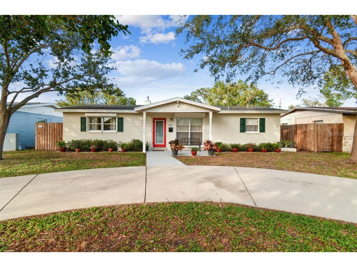 597 41st Avenue NE Saint Petersburg FL 33703 TB8321801 image1